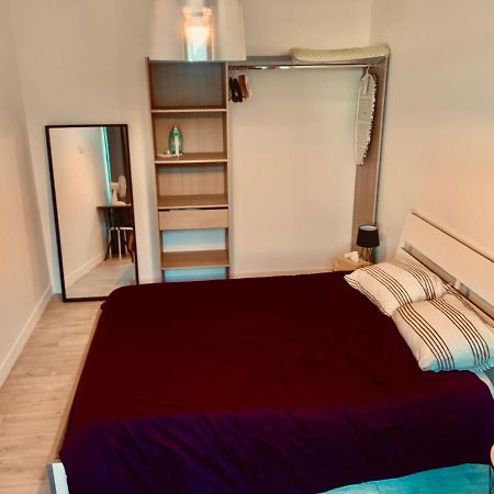 Superbe Appartement En Hyper Centre De Charleville Kültér fotó