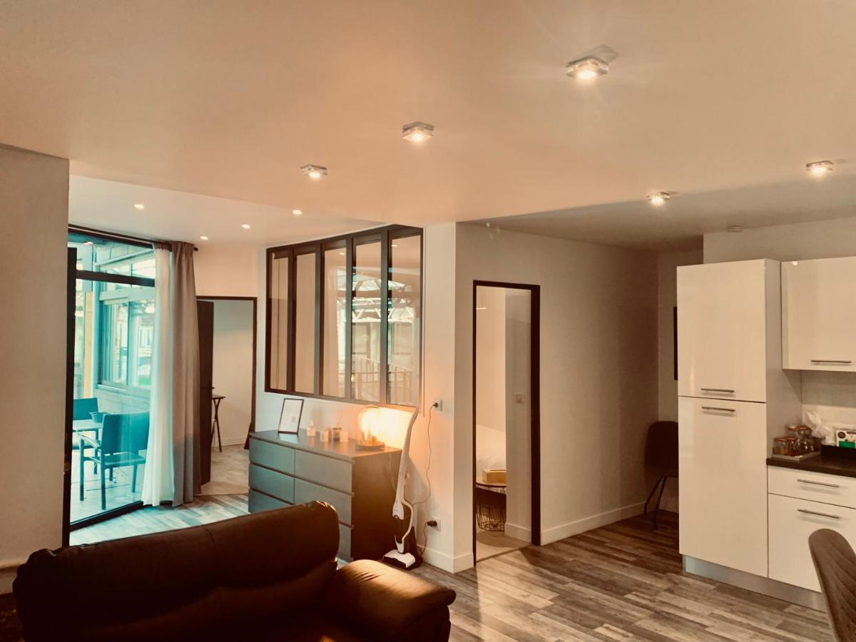 Superbe Appartement En Hyper Centre De Charleville Kültér fotó