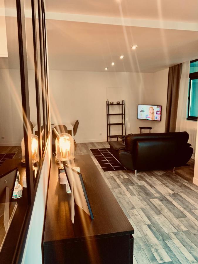 Superbe Appartement En Hyper Centre De Charleville Kültér fotó